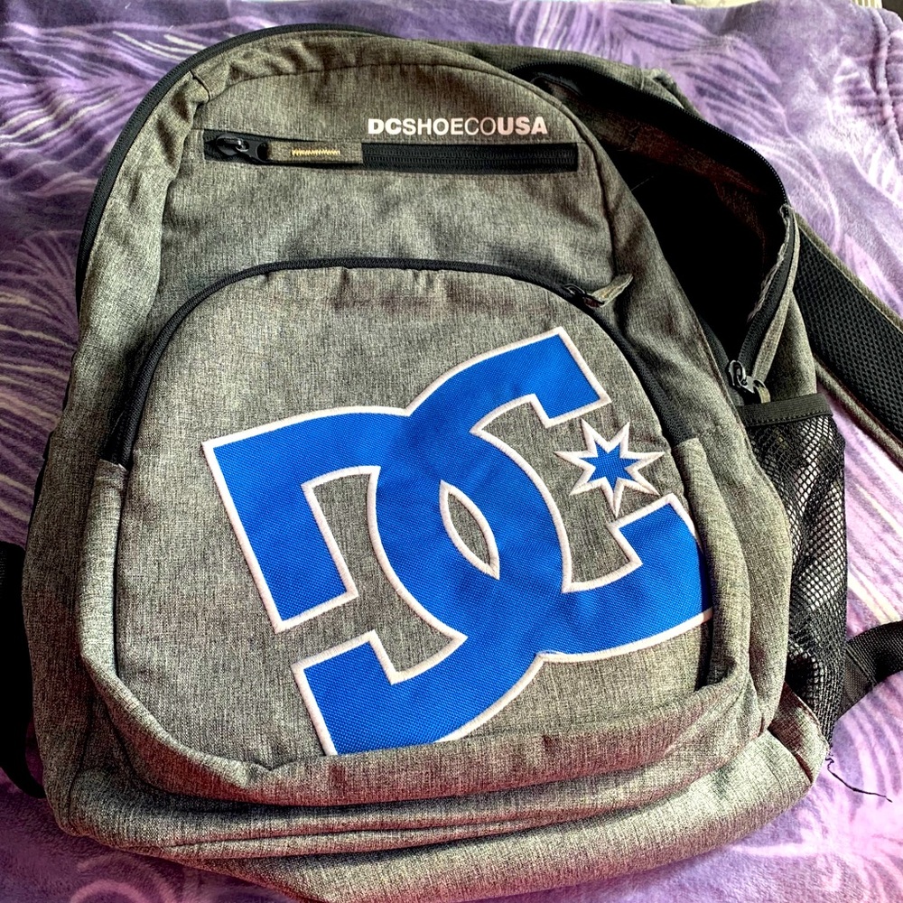 DC shoes book bag